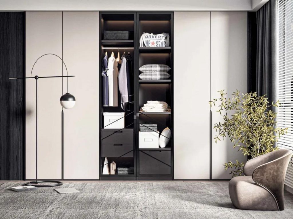 Aluminium Wardrobe